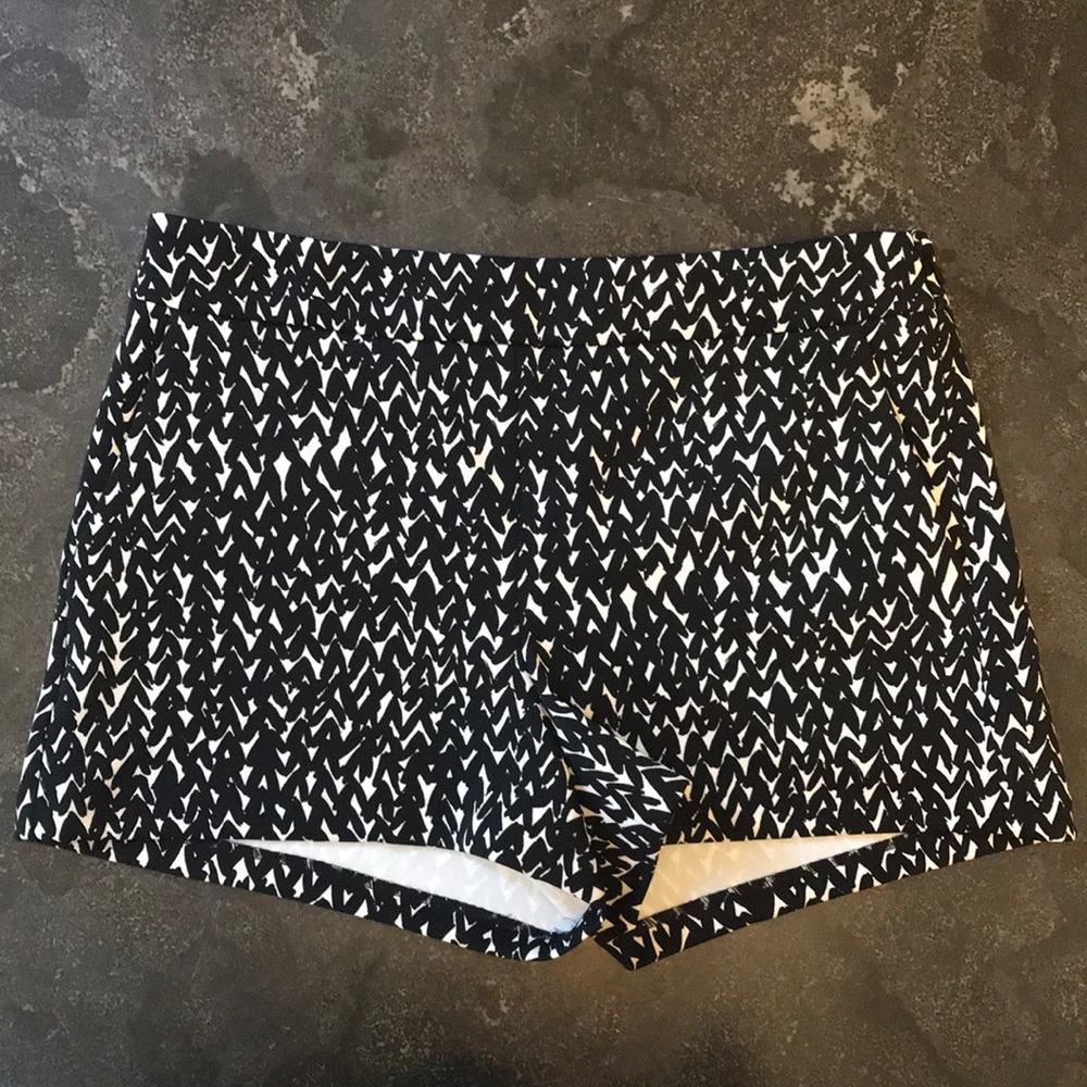 Black and White Express Shorts